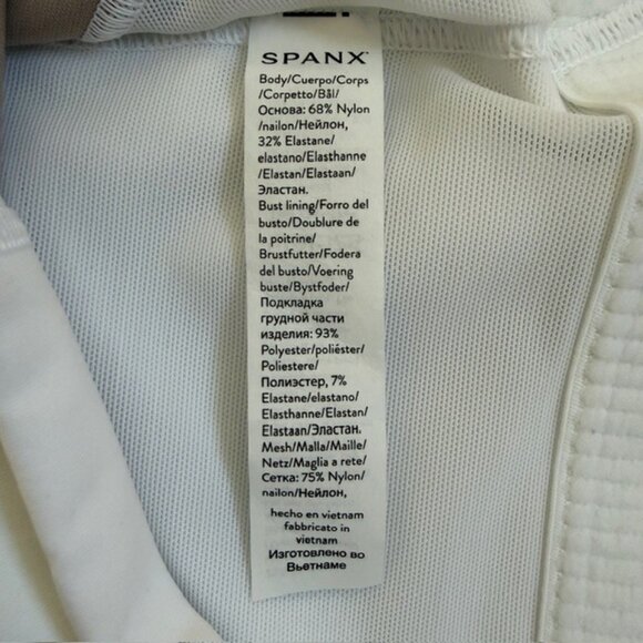 NWT SPANX Longline Impact Sports Bra White Size 1X - Picture 8 of 8